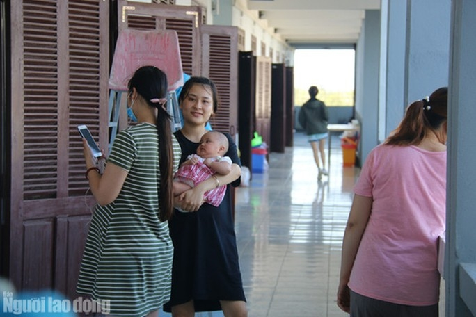 Nhịp sống bên trong khu cách ly 243 bà bầu ở Quảng Nam - Ảnh 12.