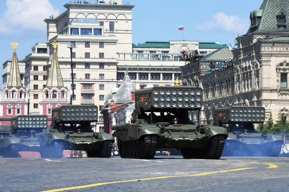 Nga phô diễn vũ khí trong duyệt binh lớn mừng 75 năm Ngày Chiến thắng - Ảnh 3.