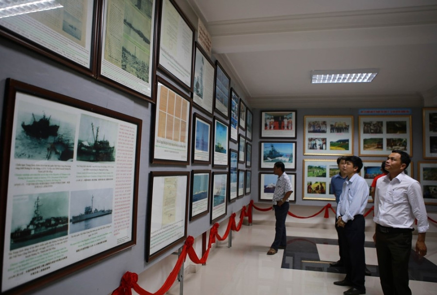 Exhibition proves Vietnam’s sovereignty over archipelagos hinh anh 1