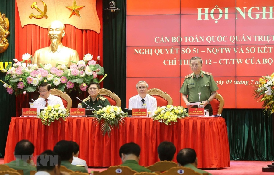 Đại tướng Tô Lâm, Ủy viên Bộ Chính trị, Bộ trưởng Bộ Công an phát biểu. (Ảnh: Doãn Tấn/TTXVN)