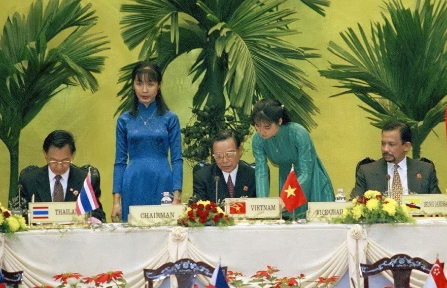 25 nam Viet Nam gia nhap ASEAN: Viet Nam vung buoc tren duong hoi nhap hinh anh 5
