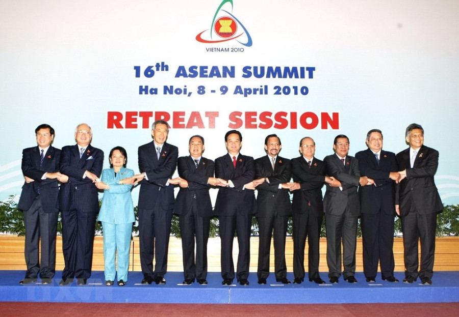 25 nam Viet Nam gia nhap ASEAN: Viet Nam vung buoc tren duong hoi nhap hinh anh 14