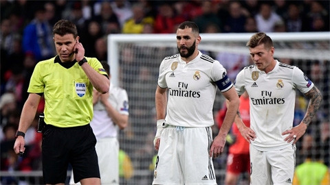 Man City hoảng hốt khi biết trọng tài bắt chính ở trận tiếp Real Madrid