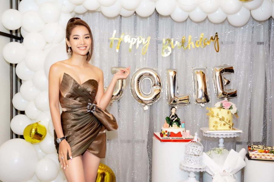Ảnh hậu trường của Quỳnh Kool, Hồng Diễm và NSND Thu Hà