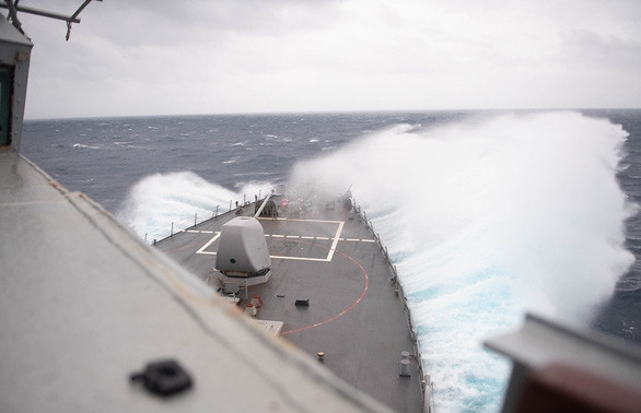 Ông Tập đang nam tuần, tàu chiến Mỹ đông du qua eo biển Đài Loan - Ảnh 1.