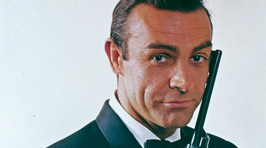 Huyền thoại 007 Sean Connery qua đời ở tuổi 90
