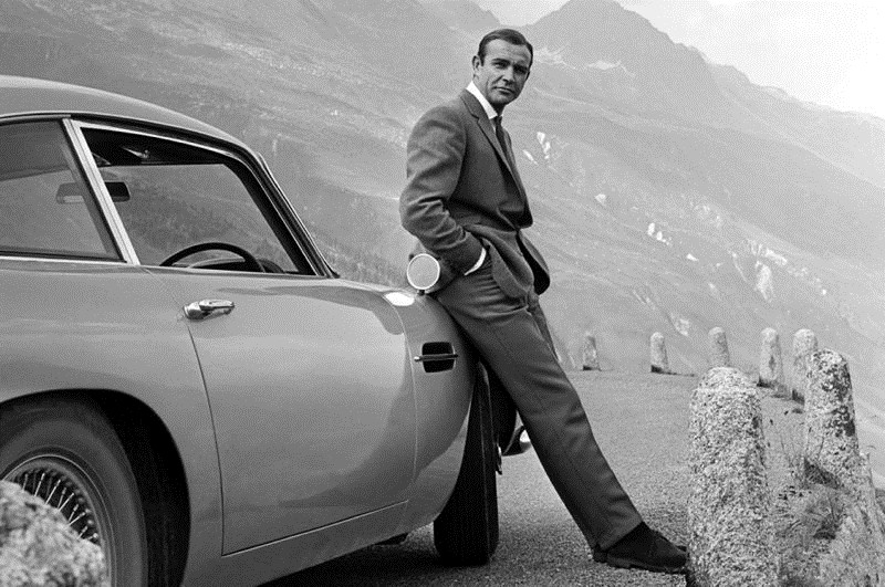 Huyền thoại 007 Sean Connery qua đời ở tuổi 90