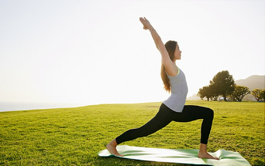 Tập thể dục: Tập yoga hoặc một số bài tập đơn giản có thể giúp bạn dễ đi vào giấc ngủ và tăng chất lượng giấc ngủ./.