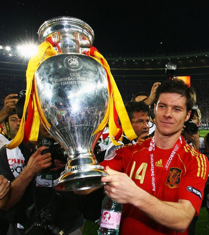 Alonso là hạt nhân trong chức vô địch EURO 2008 của ĐT Tây Ban Nha