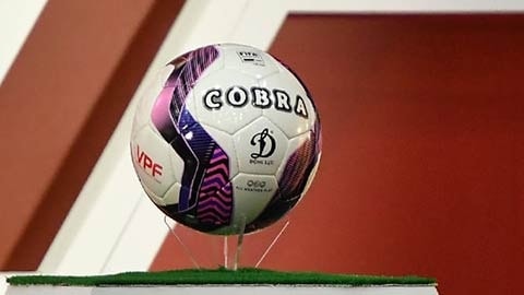 Xuất hiện trái bóng với tên loại rắn hổ mang ở V.League 2021