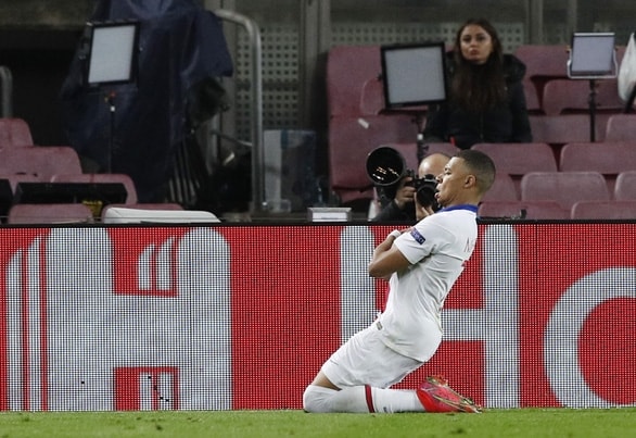 Mbappe lập hat-trick, PSG nhấn chìm Barca tại Nou Camp - Ảnh 3.