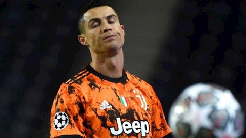 Bị chỉ trích tại Juventus, Ronaldo yêu cầu người đại diện tìm bến đỗ mới