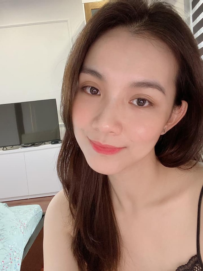 Ngỡ ngàng nhan sắc Hoa hậu Thùy Lâm sau 11 năm ở ẩn - Ảnh 1.