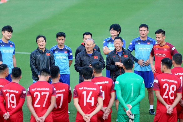 Đội tuyển Việt Nam bảo vệ nghiêm ngặt khi đến UAE dự vòng loại thứ 2 World Cup - Ảnh 1.