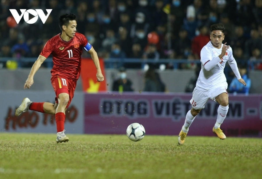 Tiền đạo: Nguyễn Văn Quyết (Hà Nội FC) – Không được triệu tập dù đang là đương kim Quả bóng Vàng Việt Nam