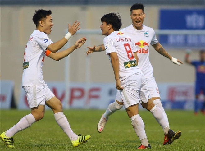 Tuyển Việt Nam nối lại giấc mơ World Cup: HLV Park Hang Seo mừng ít, lo nhiều - 1