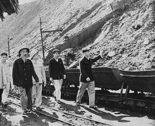 Ho Chi Minh era - most brilliant era in Vietnam’s history hinh anh 14