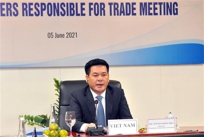 Hoi nghi Bo truong APEC: Tim giai phap khong de dut gay chuoi cung ung hinh anh 1