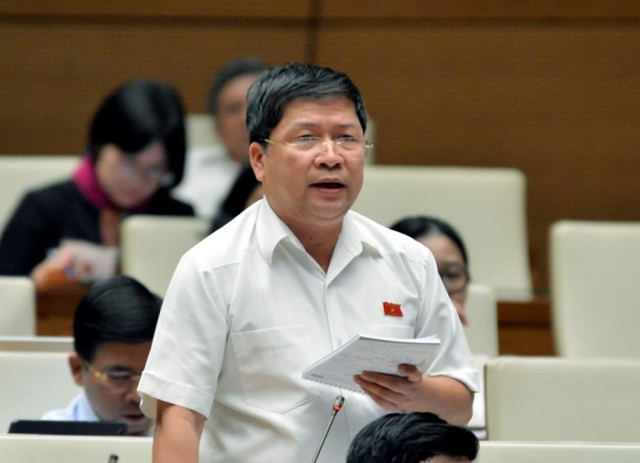 Ông Tạ Văn Hạ - Ủy viên thường trực Ủy ban Văn hóa, Giáo dục, Thanh niên, Thiếu niên và Nhi đồng của Quốc hội