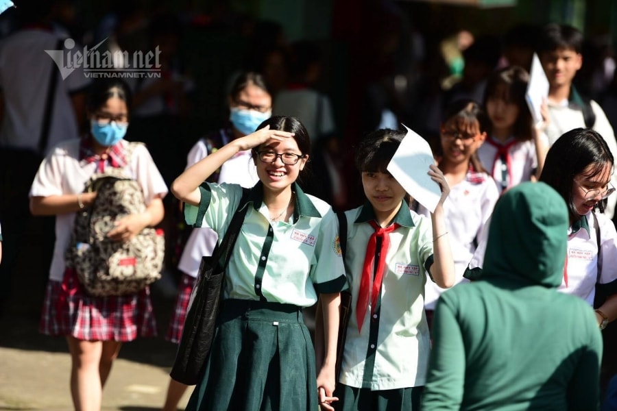 'Khi sự thay đổi được khích lệ, sẽ nhiều nơi 'mở' đề Ngữ văn'