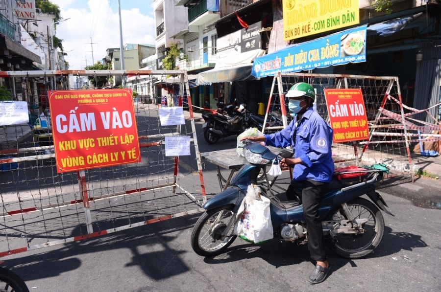 TP.HCM giãn cách toàn thành phố theo chỉ thị 16 trong 15 ngày từ 0h 9-7 - Ảnh 3.