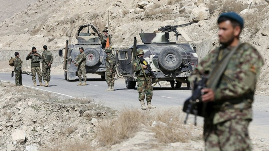 Lính chính phủ Afghanistan trong một chiến dịch truy quét quân Taliban - Ảnh: Reuters.