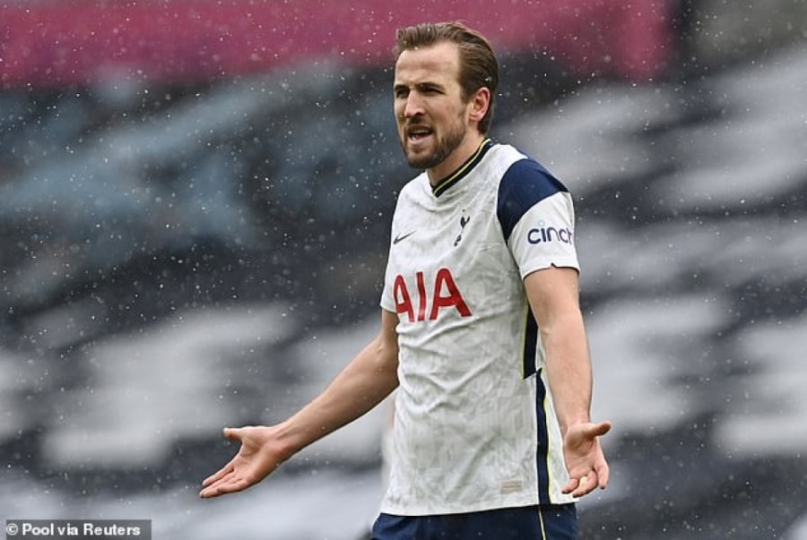 Harry Kane giận dữ tố cáo Chủ tịch Tottenham Daniel Levy thất hứa khi không để anh gia nhập Man City. (Ảnh: Reuters).