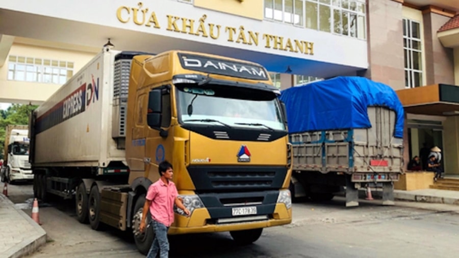 Từ ngày 18/8 phía Trung Quốc yêu cầu thay đổi quy trình giao nhận hàng qua Cửa khẩu Tân Thanh - Pò Chài.