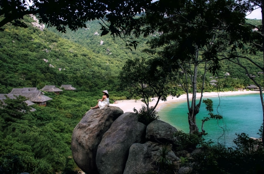 Khu nghỉ dưỡng cung cấp hàng loạt trải nghiệm du lịch sinh thái. Nguồn: Six Senses Ninh Van Bay