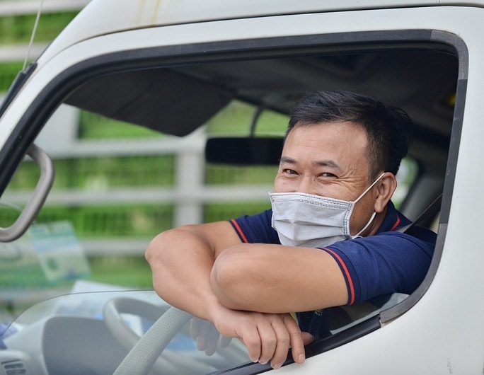 CLIP: Hàng trăm phương tiện đứng “chôn chân” cả 1 km, chốt kiểm soát trên cao tốc Pháp Vân-Cầu Giẽ phải “xả trạm” - Ảnh 7.
