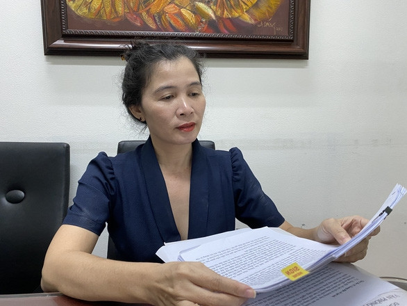 Nhà báo Hàn Ni gửi đơn đề nghị khởi tố bà Phương Hằng - Ảnh 1.