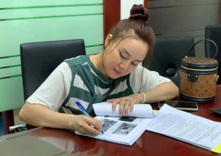 'Cuộc chiến' từ mạng xã hội đến pháp lý của bà Nguyễn Phương Hằng sắp kết thúc?