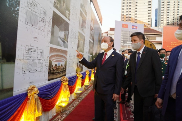 Việt Nam tặng Campuchia 25 triệu USD xây tòa nhà hành chính Quốc hội - Ảnh 2.