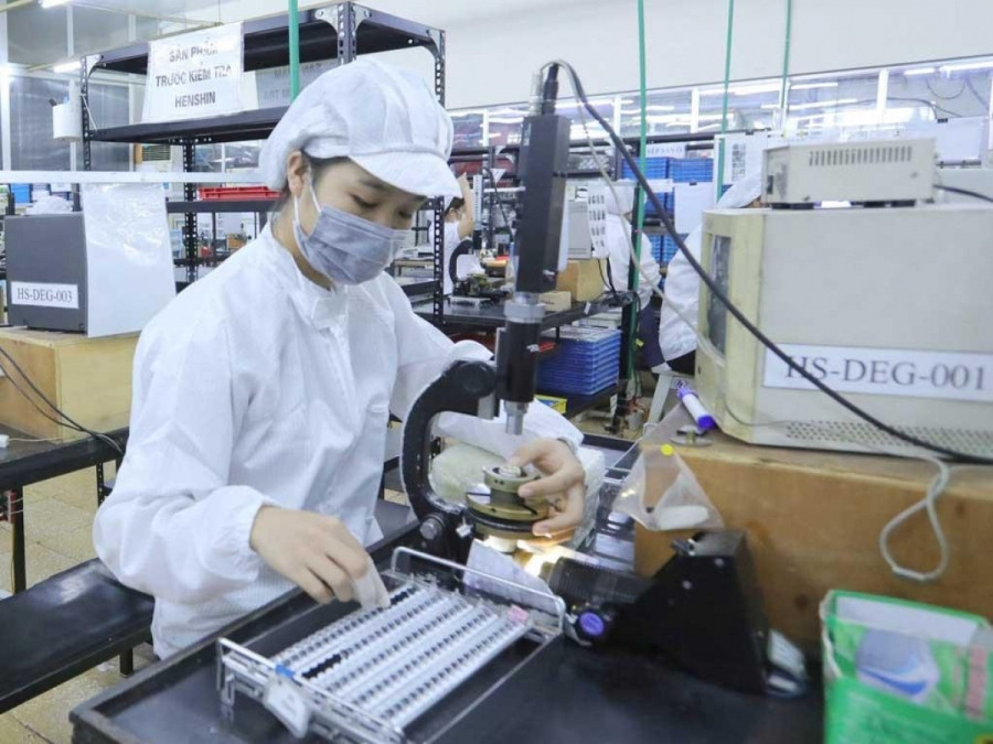 Các doanh nghiệp nước ngoài gia tăng đầu tư sản xuất tại Việt Nam.