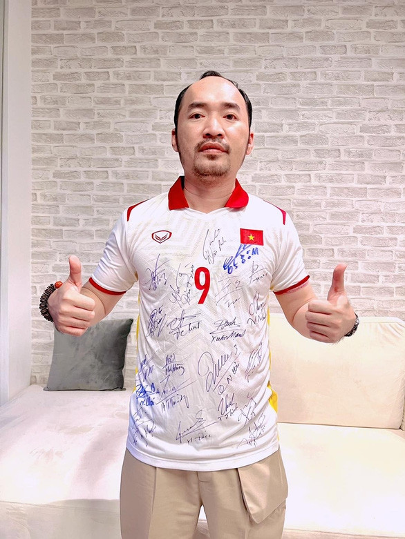 Nhiều nghệ sĩ tự hào đội tuyển nữ Việt Nam giành vé vào World Cup - Ảnh 4.