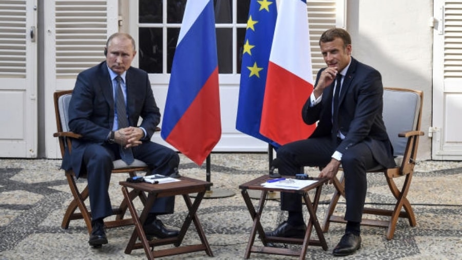 Tổng thống Nga Putin và Tổng thống Pháp Macron liên tiếp có các cuộc điện đàm trong tuần qua. (Ảnh: Le Monde)