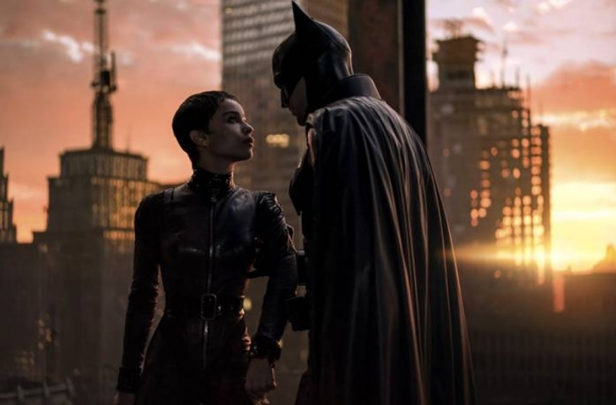 Batman (Robert Pattinson) và Catwoman (Zoë Kravitz) - “The Batman” (2022).