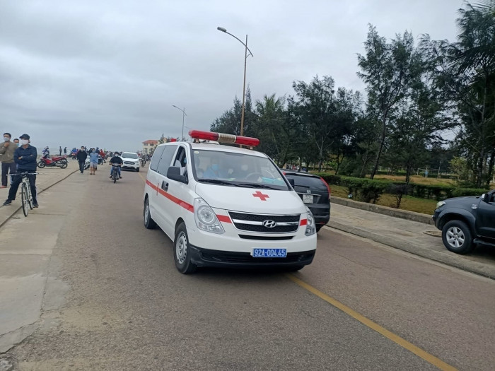 Chìm tàu cao tốc du lịch ở Quảng Nam, 13 người tử vong 3