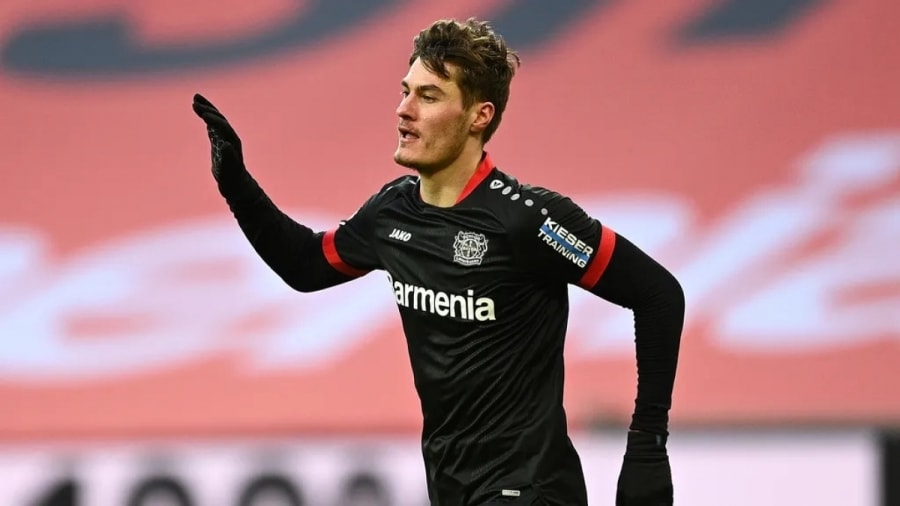 3 . Patrik Schick | Bayer Leverkusen | 20 bàn (40 điểm).