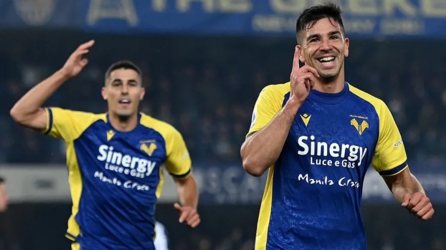 8 . Giovanni Simeone | Hellas Verona | 15 bàn thắng (30 điểm).