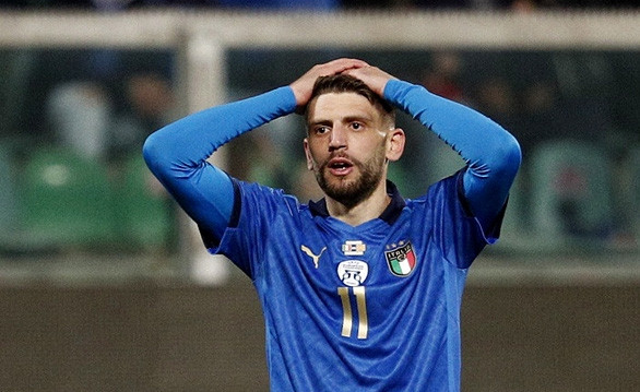 Thua sốc Bắc Macedonia, Ý lần thứ hai liên tiếp lỡ hẹn World Cup - Ảnh 2.