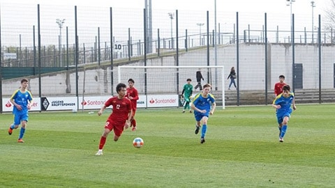 U17 Việt Nam đại thắng 6-1 trước U17 1. Monchengladbach của Đức