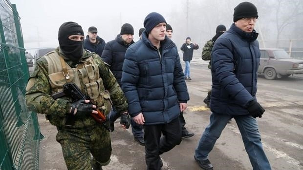 Ukraine và Nga trao đổi tù binh đợt 4 - 1