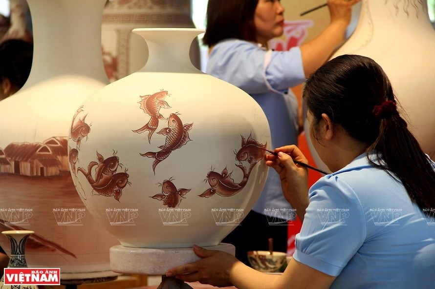 The essence of Chu Dau pottery hinh anh 9
