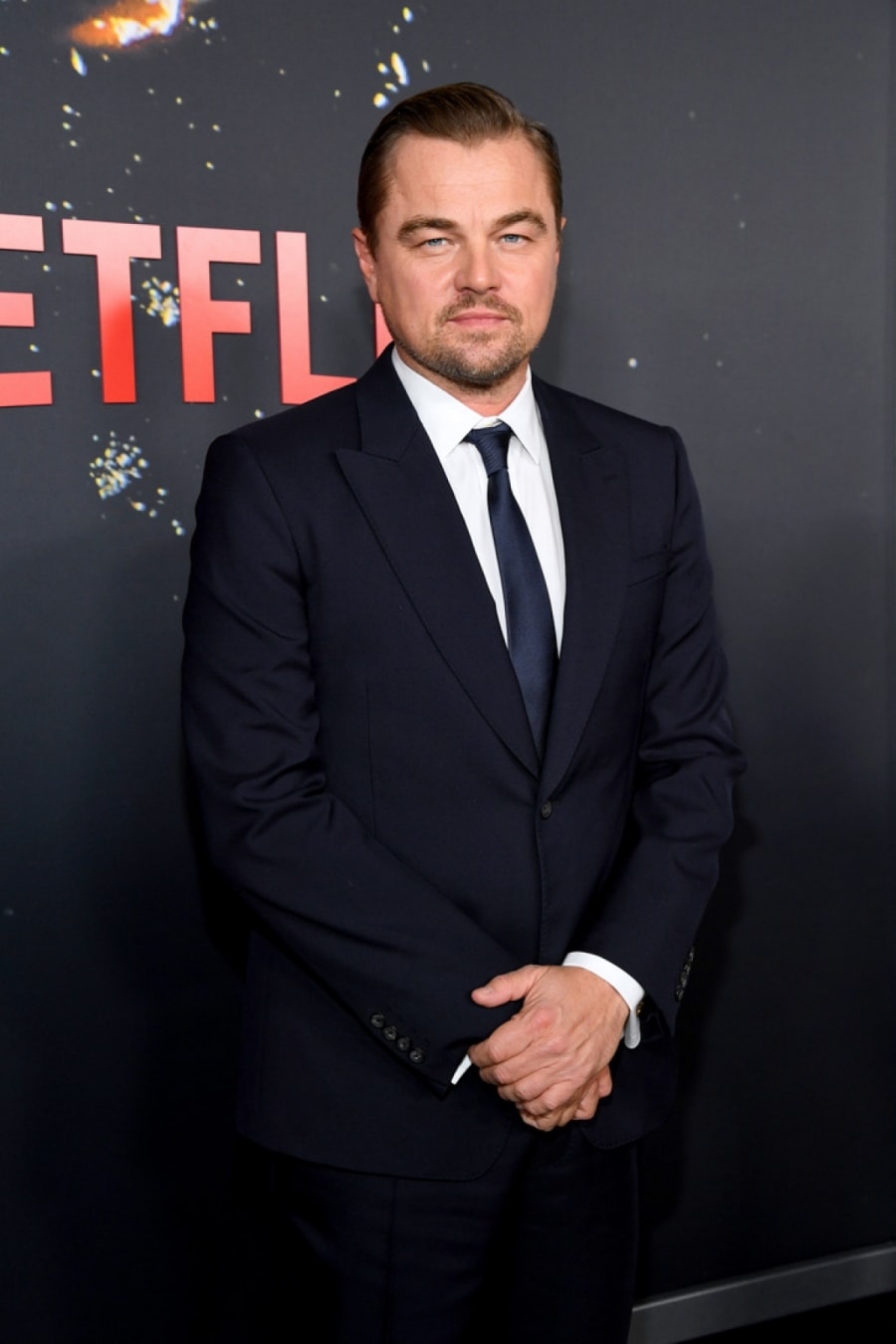 Hầu hết chúng ta đều đồng ý rằng Leonardo DiCaprio đã hoàn thành xuất sắc các bộ phim và vai diễn của mình và anh ấy đã chiếm được trái tim của công chúng vì anh ấy rất được yêu mến. Anh ấy là một phần của nhiều bộ phim tuyệt vời mà vẫn còn được nhớ đến ngày nay, nhưng mặc dù giành được nhiều giải thưởng và giải Oscar, anh ấy không được đưa vào Đại lộ Danh vọng Hollywood, vì một lý do đơn giản là anh ấy chưa bao giờ được đề cử ngôi sao ngay từ đầu.