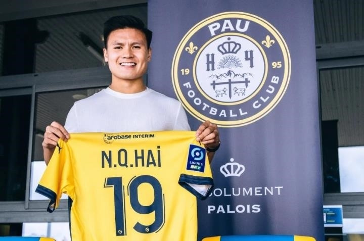 Sức hút của Quang Hải quá lớn, Pau FC mơ bán áo đấu sang Việt Nam - 2