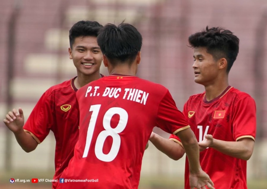 Viet Nam da 'chung ket' voi Indonesia tranh ve ban ket U16 Dong Nam A hinh anh 1