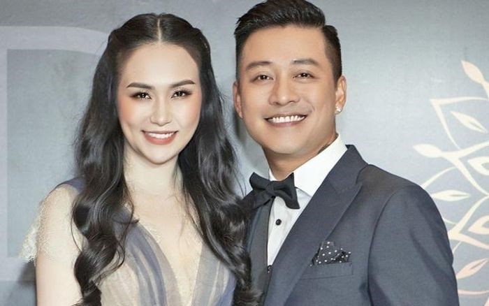 Tuấn Hưng và Hương Baby được xem là một trong những cặp đôi đẹp của showbiz Việt. 