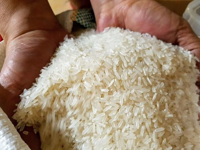 Ấn Độ bất ngờ tăng thuế xuất khẩu, đồng thời cấm xuất khẩu một số loại gạo.