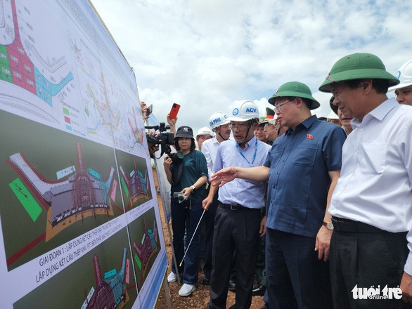 Chủ tịch Quốc hội: ‘Tất cả phải nỗ lực để làm xong sân bay Long Thành trong năm 2025 - Ảnh 1.